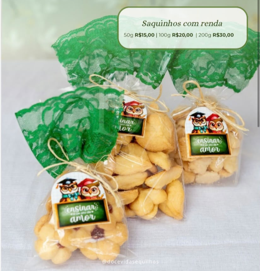 Saquinhos com renda